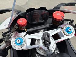 2023 DUCATI PANIGALE V2 BAYLISS 20TH ANNIV RED/WHITE