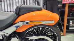 2023 Harley-davidson FXBR BREAKOUT (117) Orange