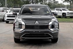 2025 Mitsubishi Outlander ES ZM MY25 Black Diamond