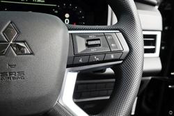 2025 Mitsubishi Outlander ES ZM MY25 Black Diamond
