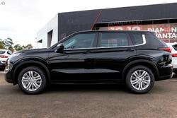 2025 Mitsubishi Outlander ES ZM MY24 Black Diamond