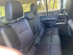 2014 Mitsubishi Pajero GLS