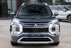 2025 Mitsubishi Outlander Exceed Tourer ZM MY25 AWD Graphite Grey with Black Mica Roof