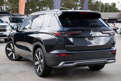 2025 Mitsubishi Outlander Exceed Tourer ZM MY25 AWD Graphite Grey with Black Mica Roof