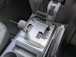 2016 Mitsubishi Pajero GLS