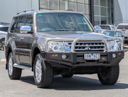 2016 Mitsubishi Pajero GLS