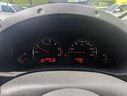 2013 Nissan Navara ST-X 550 D40 Series 5 4X4 Dual Range White