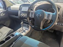 2013 Nissan Navara ST-X 550 D40 Series 5 4X4 Dual Range White