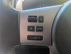 2013 Nissan Navara ST-X 550 D40 Series 5 4X4 Dual Range White