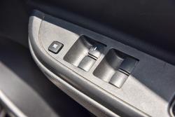 2022 Mitsubishi Triton GLX