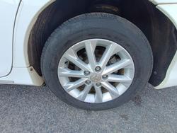 2012 Toyota Aurion AT-X GSV50R Diamond White