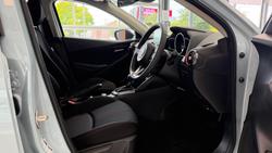 2025 Mazda 2 G15 Evolve