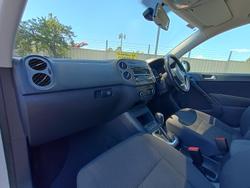 2013 Volkswagen Tiguan 132TSI Pacific 5N MY14 Four Wheel Drive Candy White