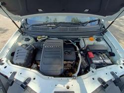 2013 Holden Captiva 5 CG Series II MY12 Pearl White