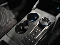 2019 Ford Focus ST-Line