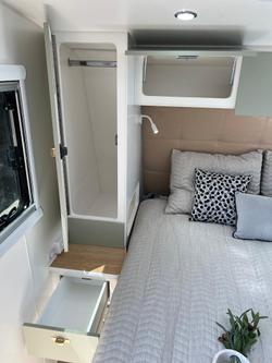 2025 Olympic Marathon 21' Family Van