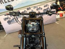 2015 Harley-davidson FXSB SOFTAIL BREAKOUT Black