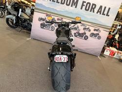 2015 Harley-davidson FXSB SOFTAIL BREAKOUT Black