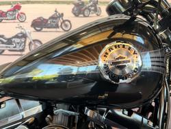 2015 Harley-davidson FXSB SOFTAIL BREAKOUT Black