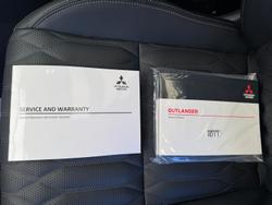 2025 Mitsubishi Outlander Exceed