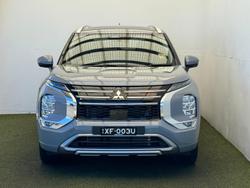 2025 Mitsubishi Outlander Exceed