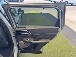 2025 Mitsubishi Outlander Exceed