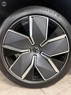 2025 Volkswagen Tiguan 195TSI R-Line