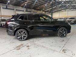 2025 Volkswagen Tiguan 195TSI R-Line