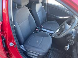 2016 Hyundai Accent Active