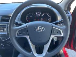 2016 Hyundai Accent Active
