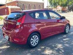 2016 Hyundai Accent Active