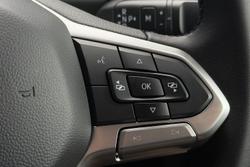 2025 Volkswagen Transporter TDI390