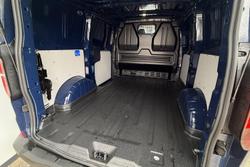 2025 Volkswagen Transporter TDI390