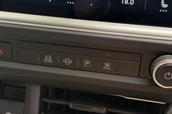2025 Volkswagen Transporter TDI390