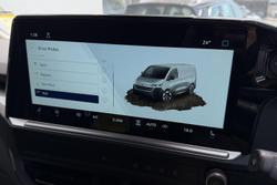 2025 Volkswagen Transporter TDI390