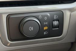 2025 Volkswagen Transporter TDI390