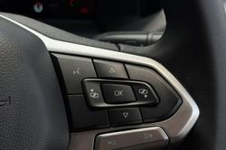 2025 Volkswagen Transporter TDI390
