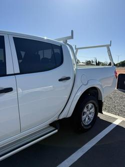 2015 Mitsubishi Triton GLX