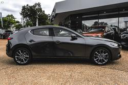 2025 Mazda 3 G20 Touring