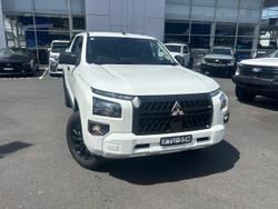 2025 Mitsubishi Triton GLX-R