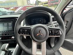 2024 Mitsubishi Pajero Sport Exceed