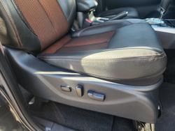 2020 Nissan Navara N-TREK