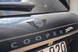 2025 MINI Cooper JCW E Favoured