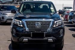 2024 Nissan Navara ST-X D23 MY24 4X4 Dual Range Black Star