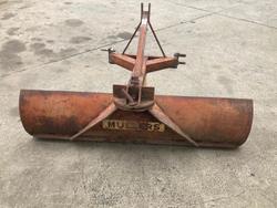 1984 Muller 6 Foot Linkage Grader Blade