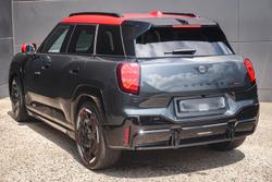 2025 MINI Aceman JCW E Favoured