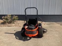 2013 Kubota Zg124e