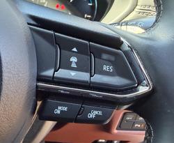 2022 Mazda CX-8 Asaki