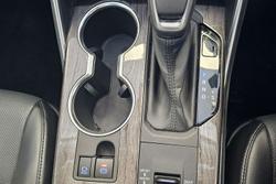 2022 Toyota Kluger Grande