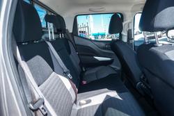 2025 Nissan Navara ST